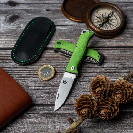 Navaja Cudeman MT10 EDC Juma verde con separador negro