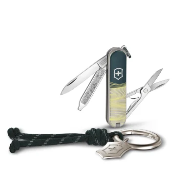 Victorinox Classic SD New York Style (0.6223.E223) – Navaja Suiza 7 Funciones