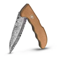 Victorinox Evoke Wood Damast – Edición Limitada 2026 (Color Café)
