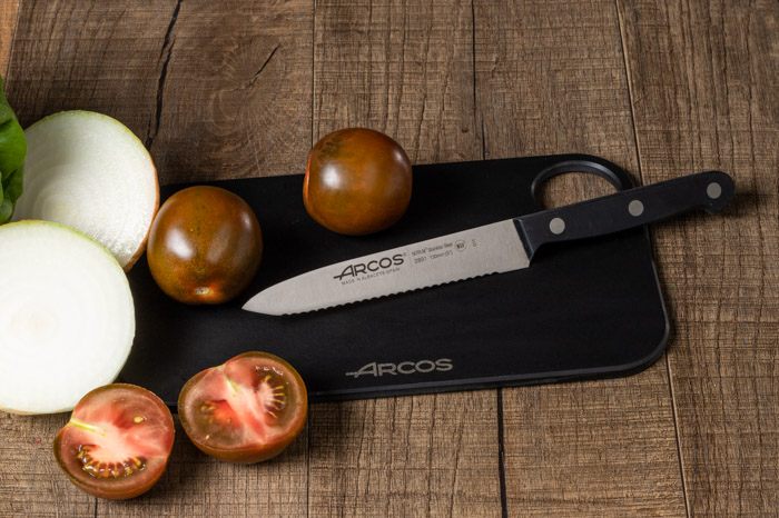 Cuchillo toamtero Arcos Universal